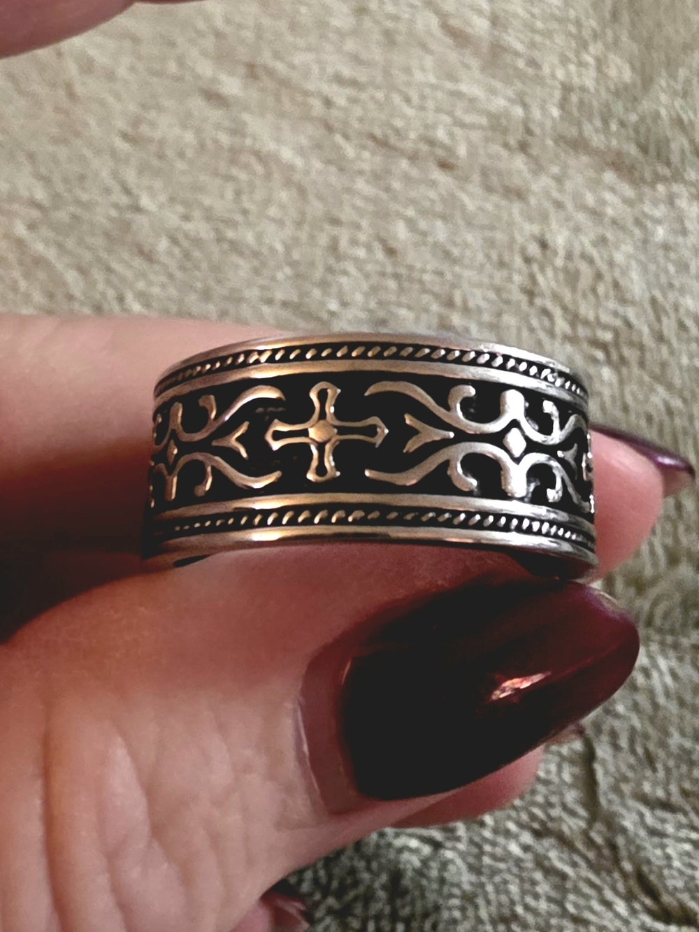 Intricate Silver- Cross Band Ring - Detailed Filigree Size 11 See Pics
